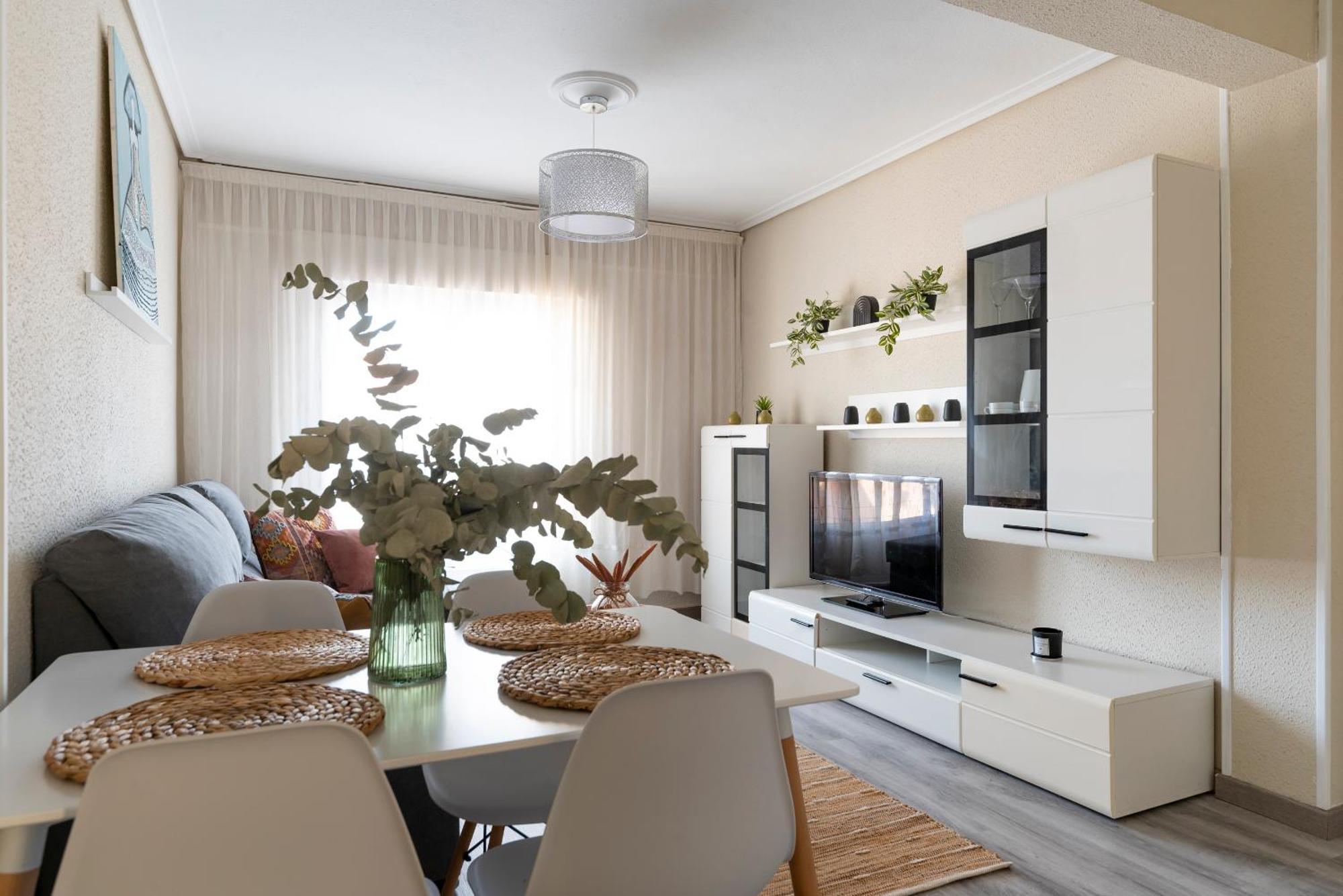 Apartamento Cerca Estaciones 桑坦德 外观 照片